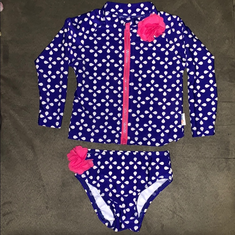 Patterned rashguard with zipper & bikini bottom